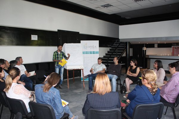 Kako da se vospostavi vrska megju gragjanite i gragjanskite organizacii